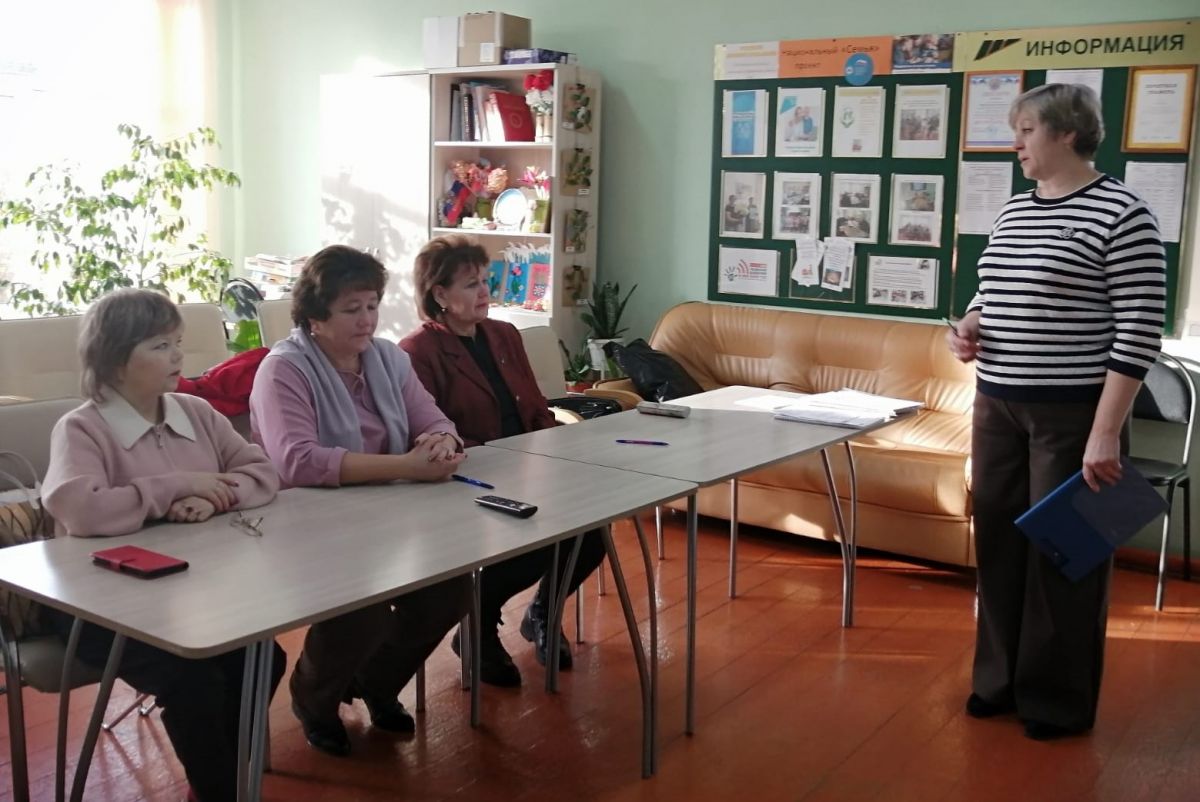 Продолжаются занятия в Школе родственного ухода